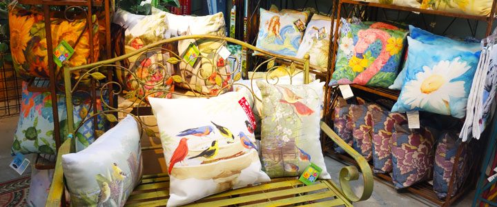 garden furniture cushions bright colors outdoor decor